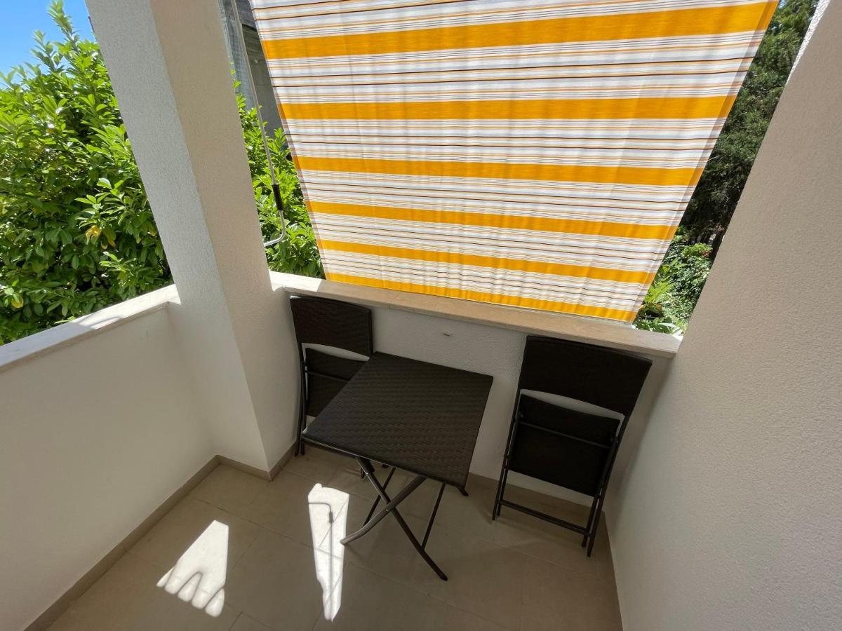Apartmani Jasminka Vodice Ngoại thất bức ảnh